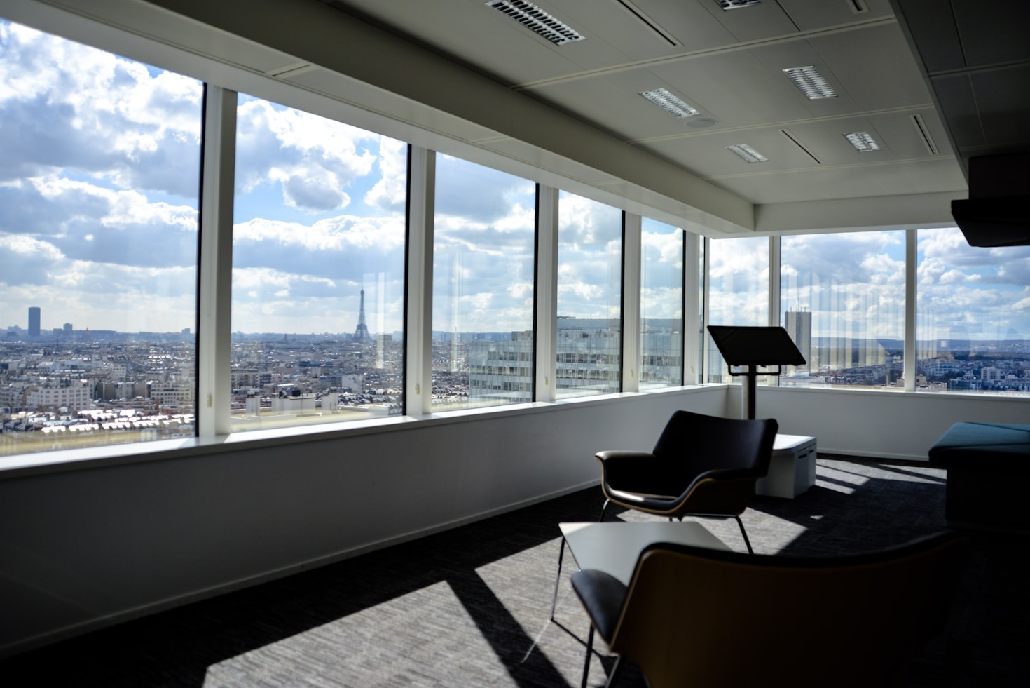 The Ultimate Guide to Commercial Rentals in Kolkata